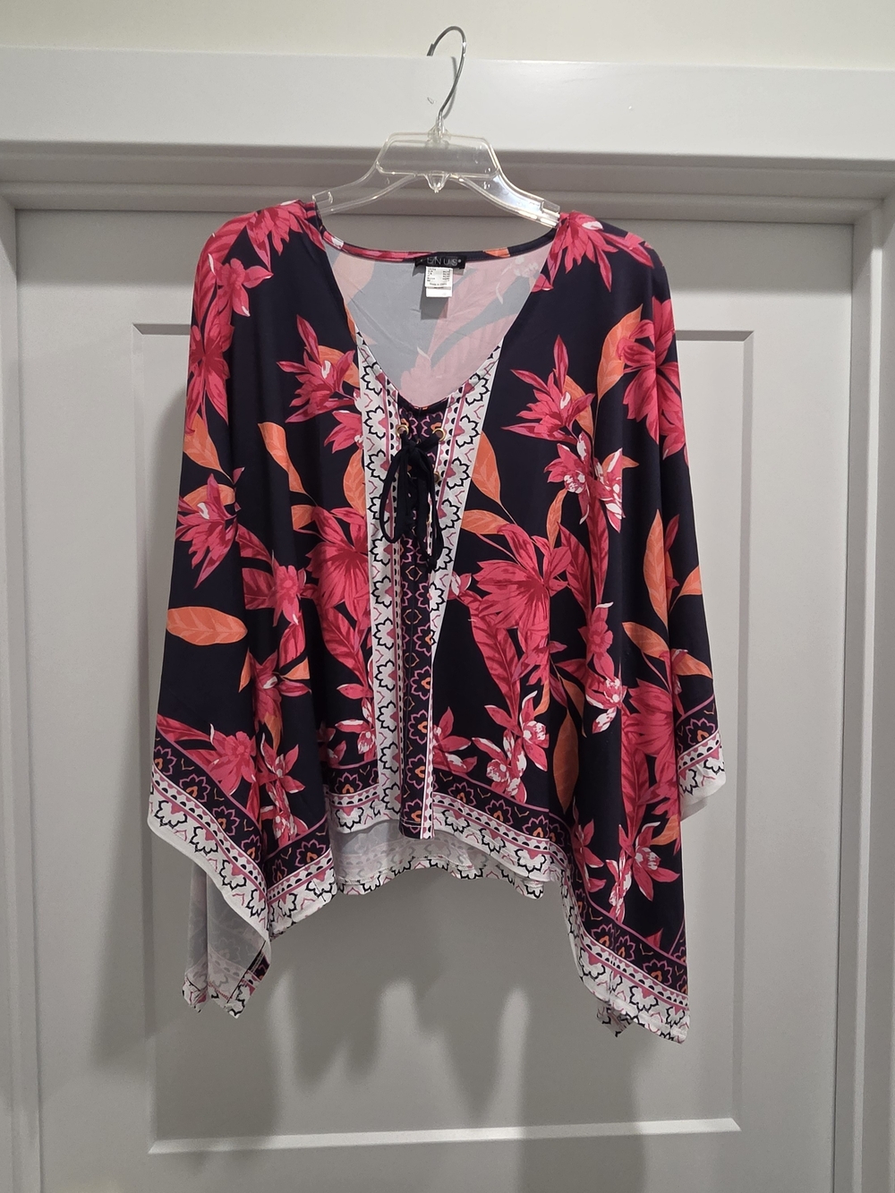 VENUS Pink & Black Floral Kimono Top